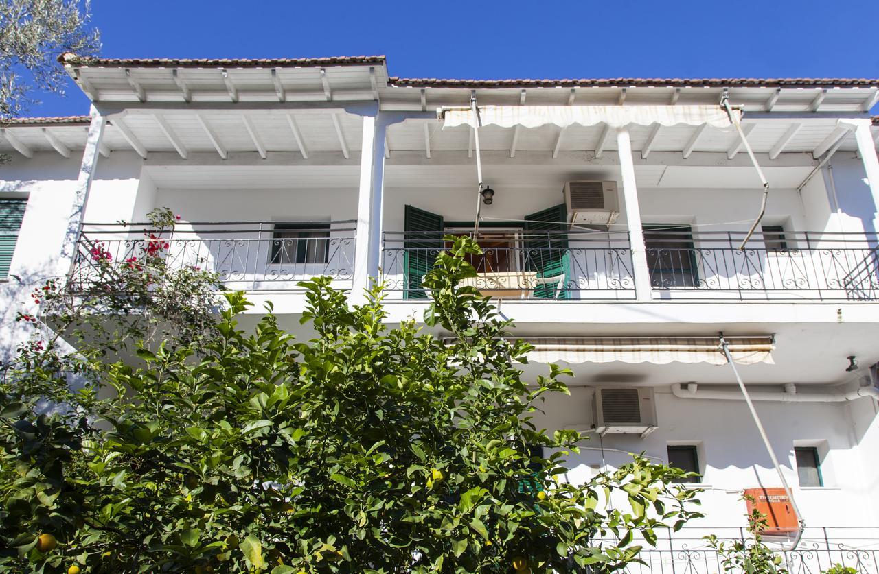Fraxi Beach Aparthotel Nikiána Kültér fotó