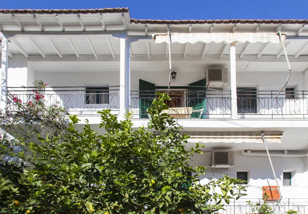 Fraxi Beach Aparthotel Nikiána Kültér fotó