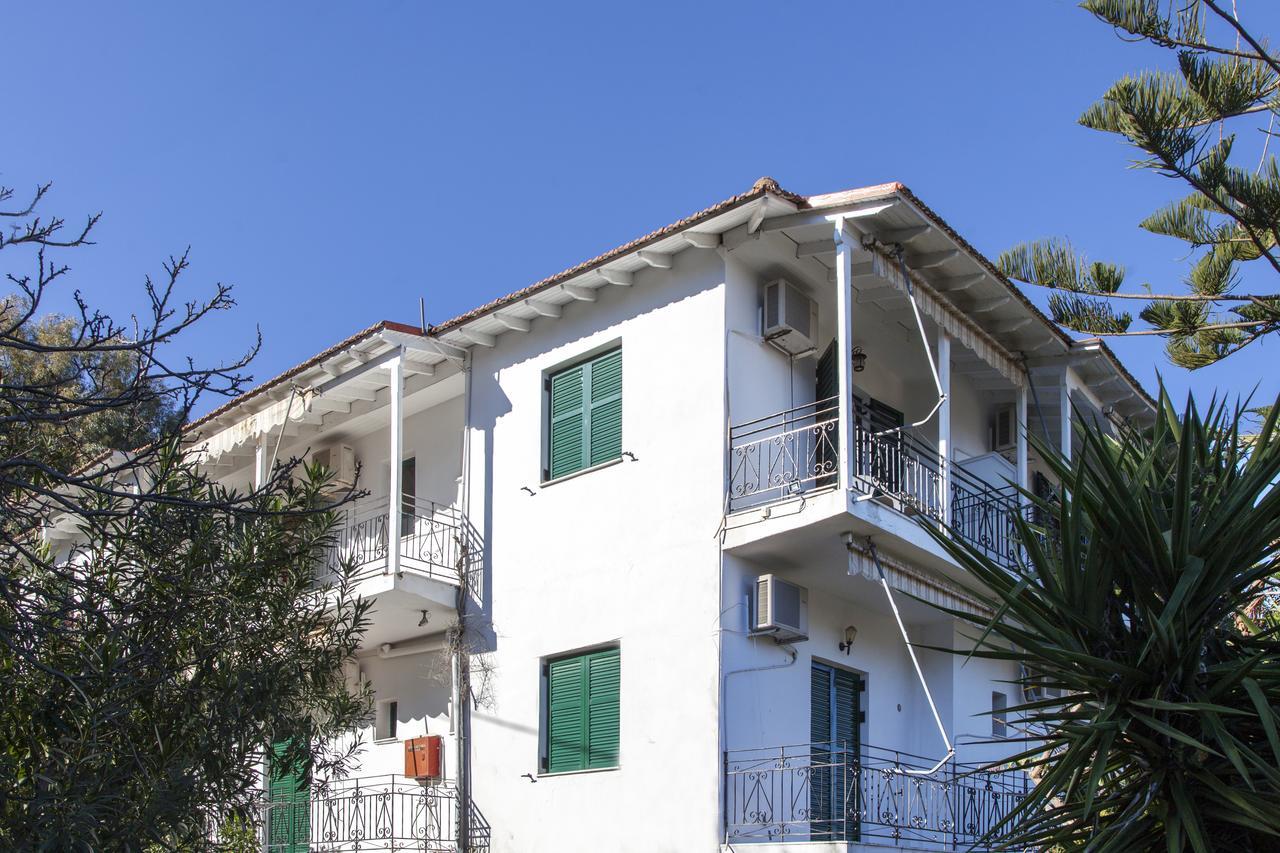Fraxi Beach Aparthotel Nikiána Kültér fotó